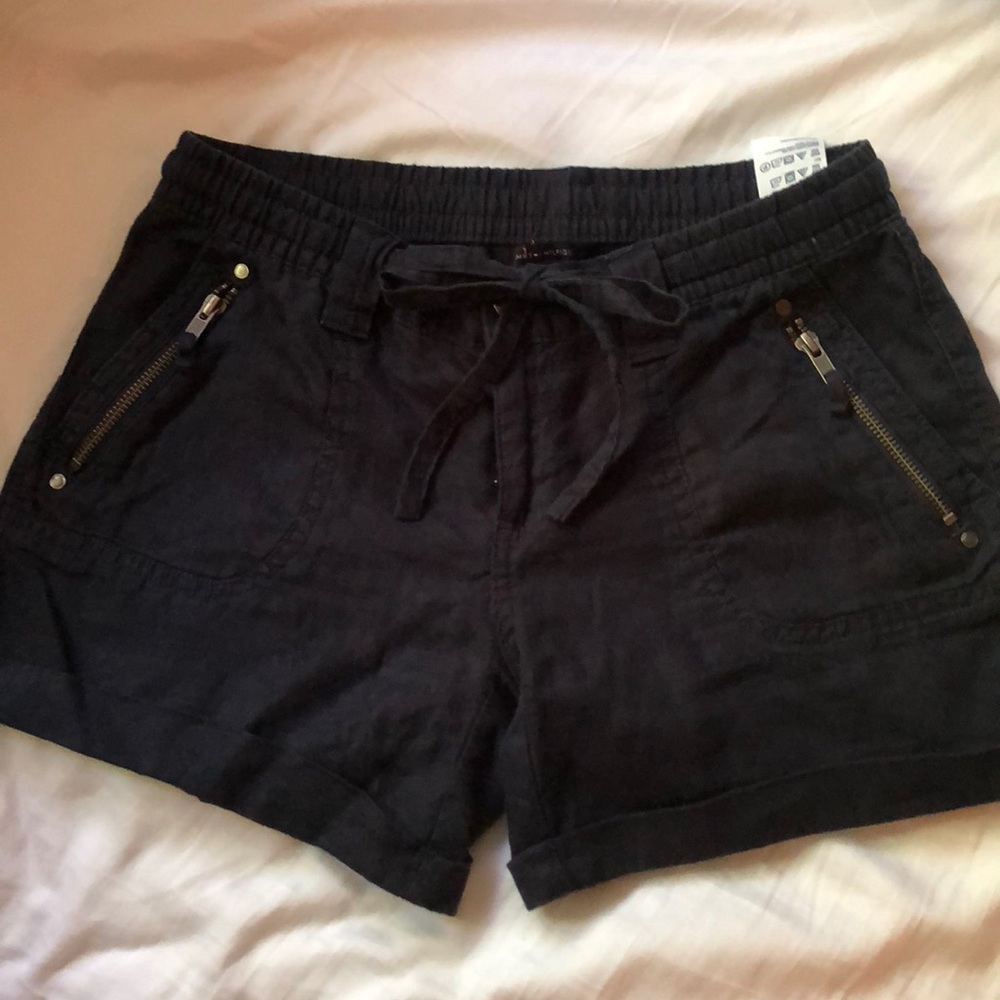 Tommy Hilfiger Navy Linen Shorts